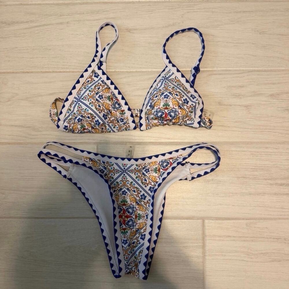 SHEIN Bikini Set Small Blue White Mediterranean Tile Print Triangle SwimwearNWOT